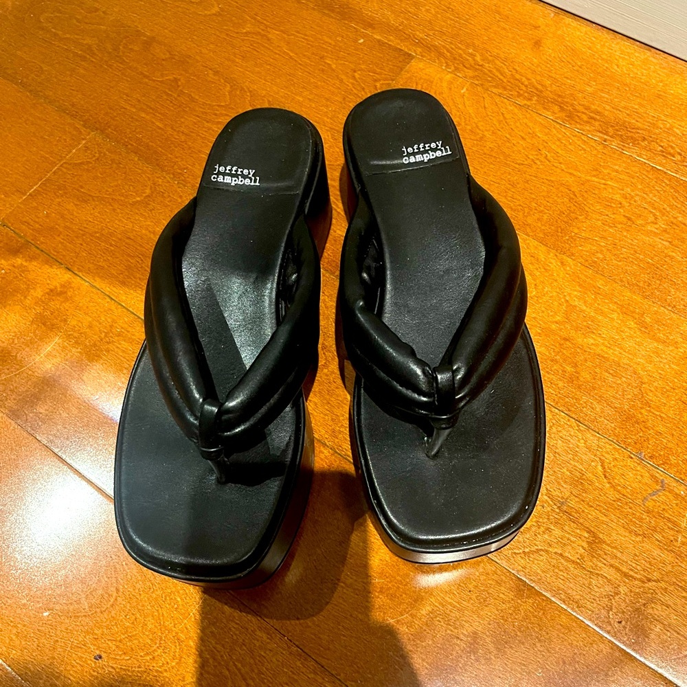 Jeffrey Campbell Black Platform Thong Sandals